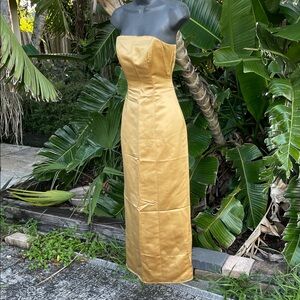 Watters and watters strapless  gold satin dress